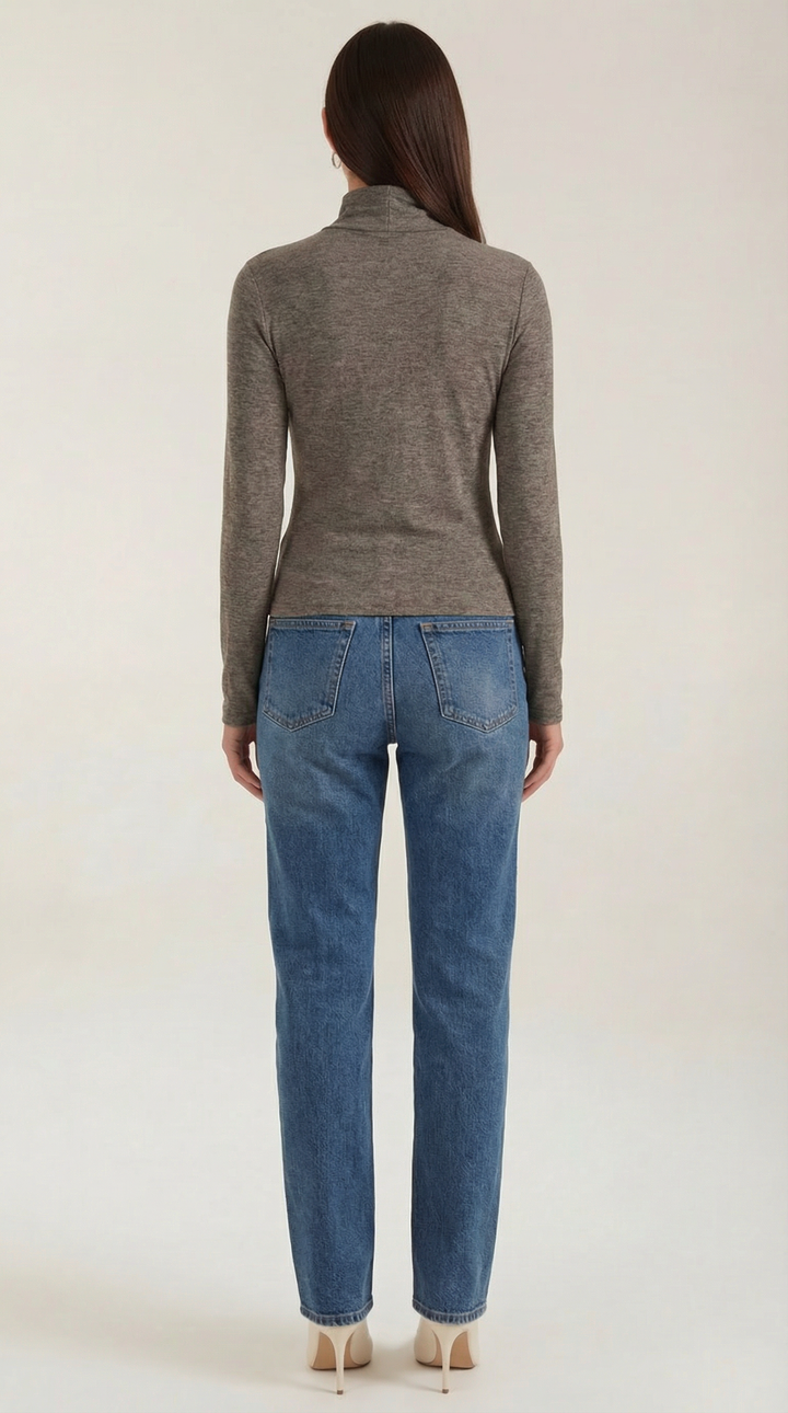 Barbara Chic Cutout Long-Sleeve Knit Top