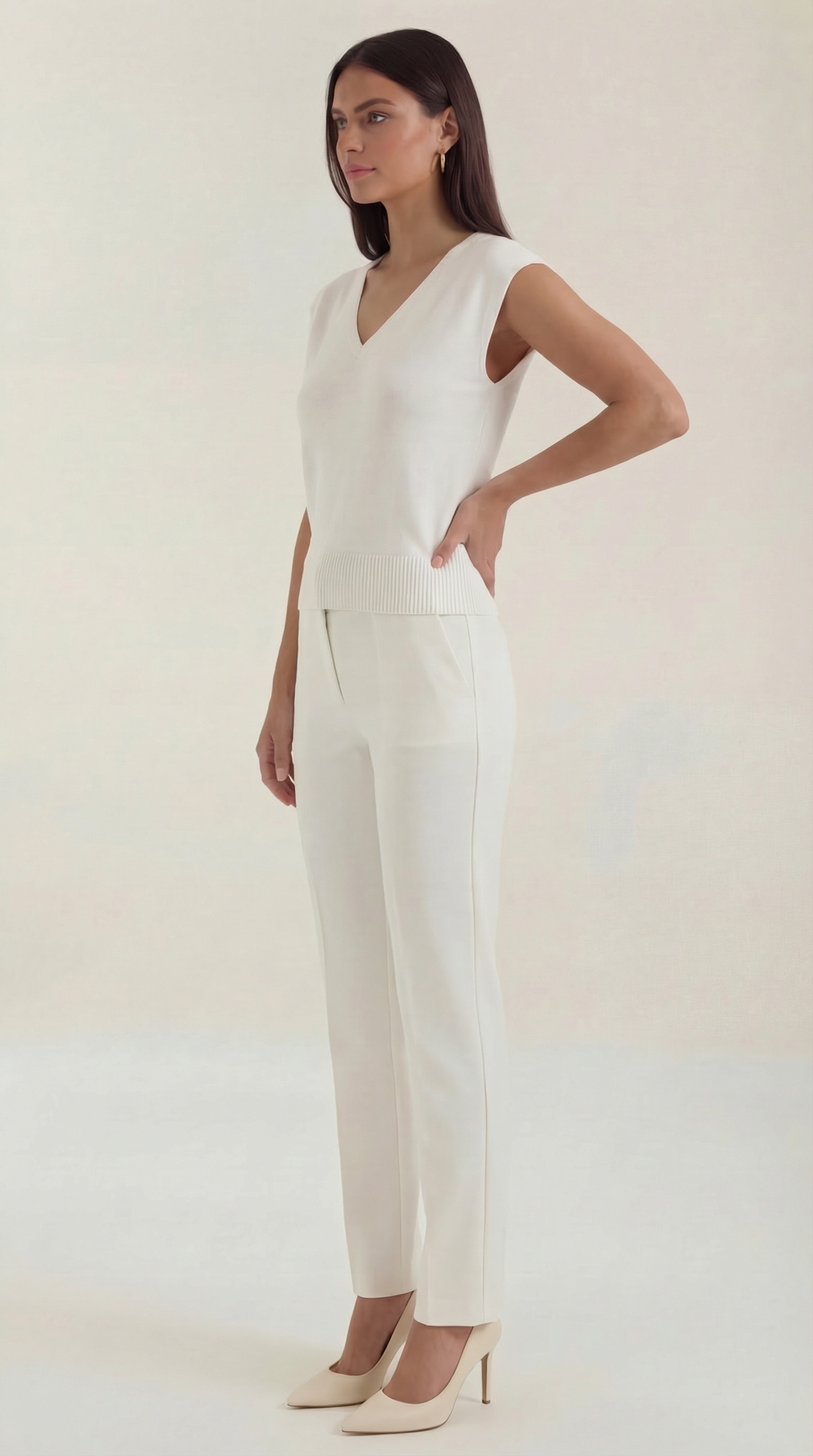 Kim Ribbed V-Neck Top